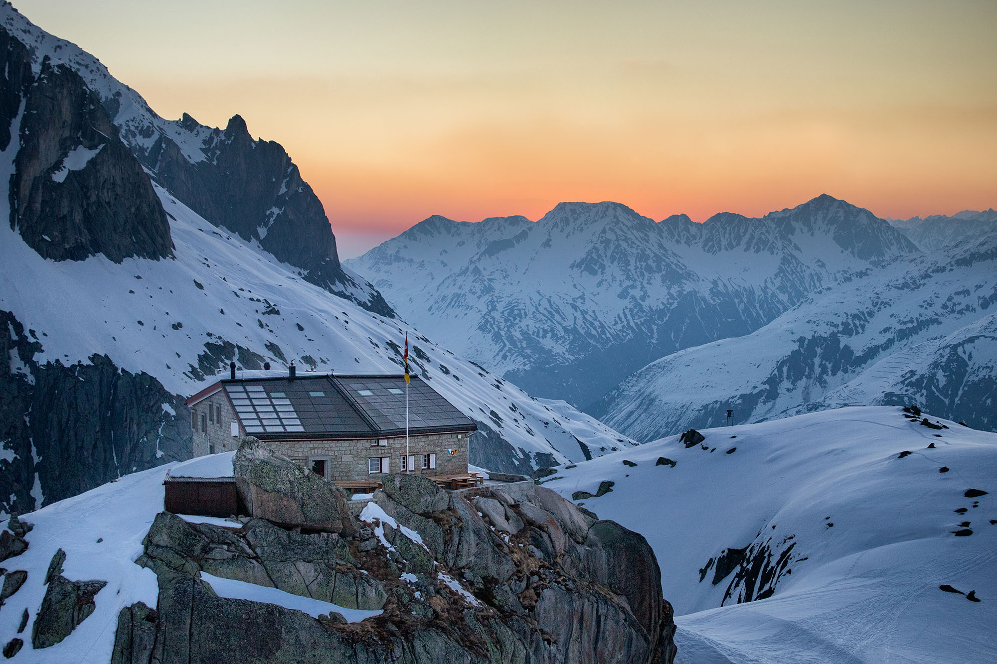 Al momento stai visualizzando Rifugio Albert Heim